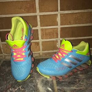 Adidas Springblade Women's shoe